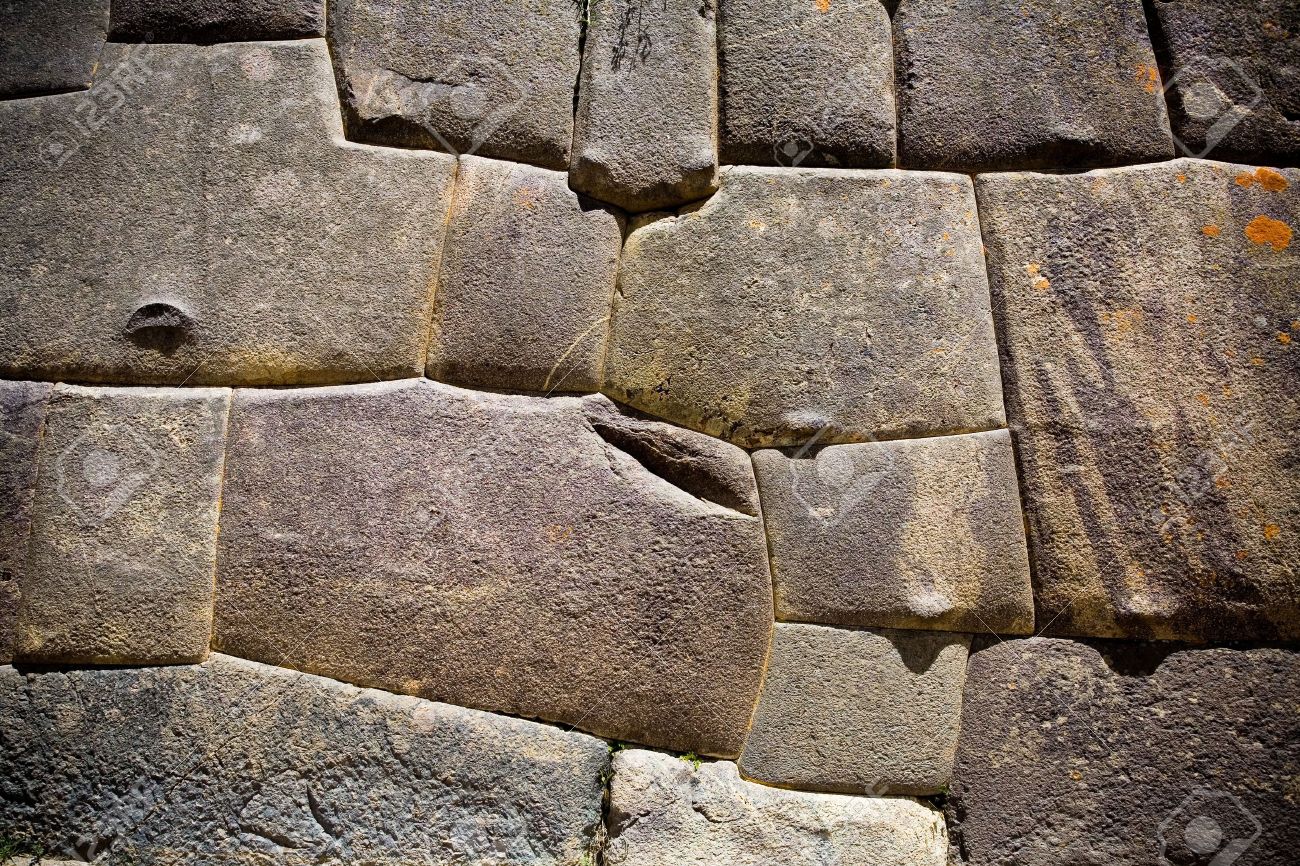 6838423-Incan-stone-wall-Ollantaytambo-Peru-Stock-Photo